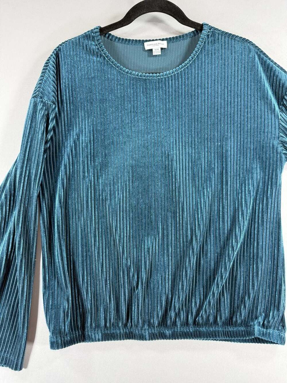 Carolina Belle Montreal Teal Pleated Velour Long Sleeve Top Women's Medium